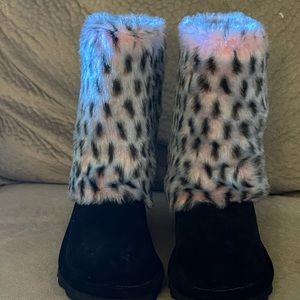 Bear paw boots